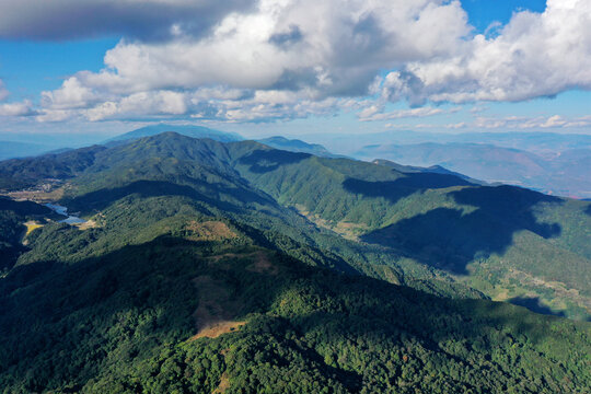 高黎贡山风光