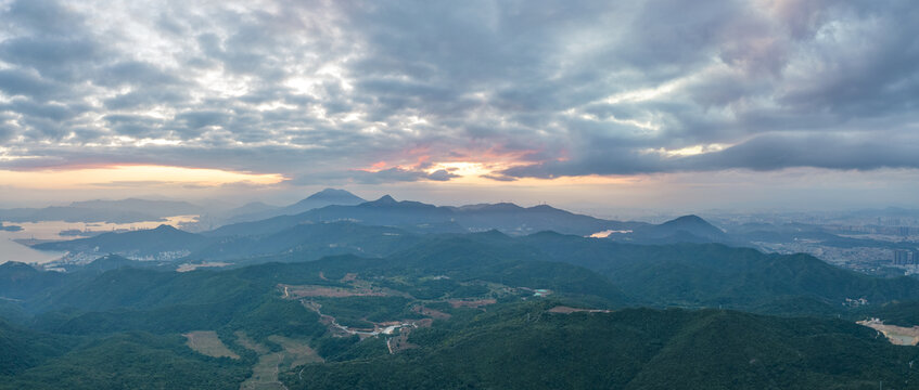 山海风光深圳马峦山