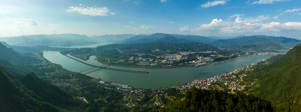 三峡大坝