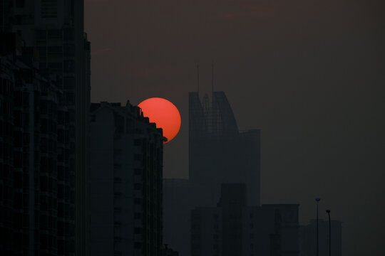 城市落日