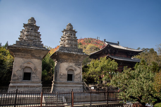 山西省太原蒙山风景区连理塔