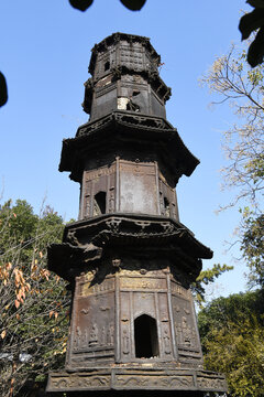 江苏镇江北固山甘露寺铁塔