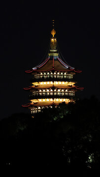 雷峰塔夜景