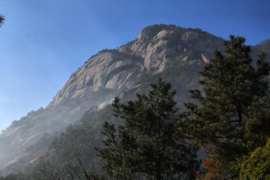 黄山远山