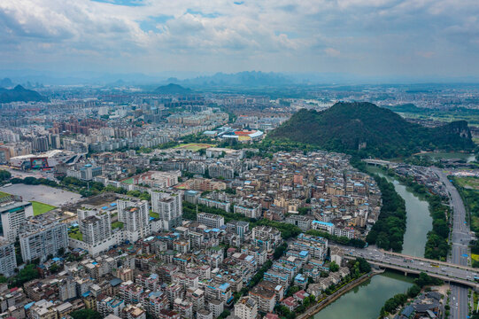 航拍广西桂林市区城市上空