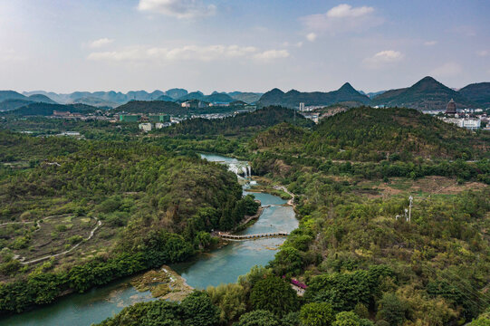 航拍贵州黄果树陡坡塘景区