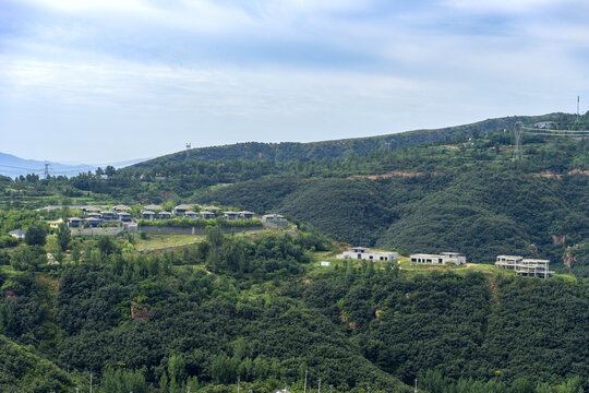 高山丘壑