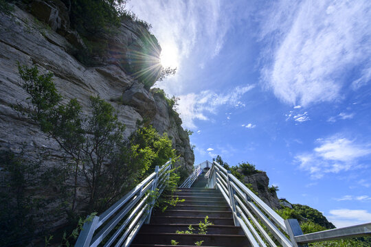 高山丘壑