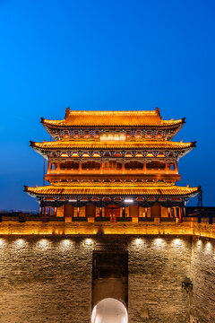 中国山西忻州古城南城门夜景