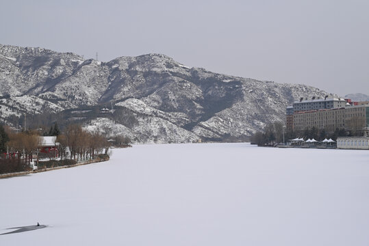 张家口赤城县白河湾公园冬季雪景