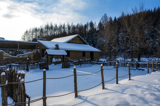 冬季东北雪景日出阳光