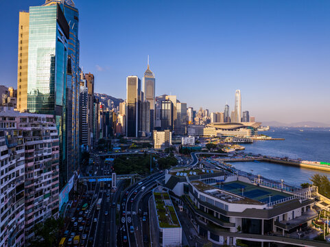 香港维多利亚港畔建筑清晨航拍