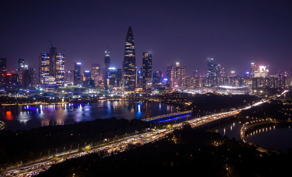 深圳南山区天际线夜景