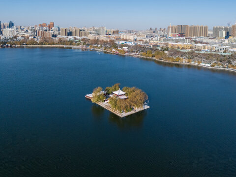 济南大明湖雪景