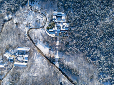 济南千佛山雪景