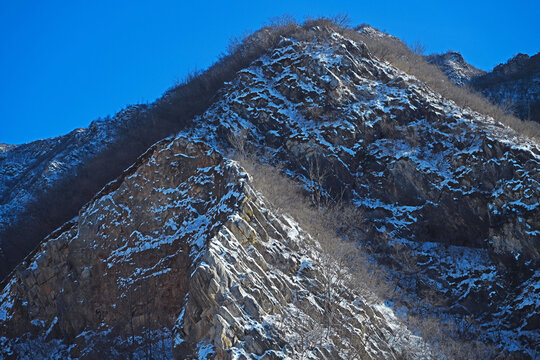 妙峰山雪景