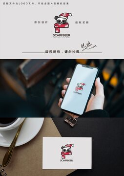戴圍巾的熊貓