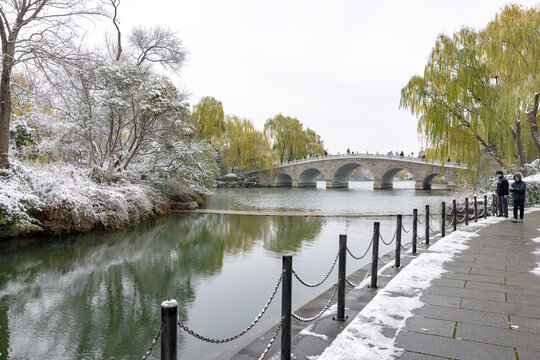 济南的冬天大明湖雪景