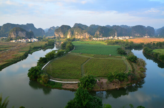 山水风景图