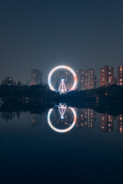 江苏张家港暨阳湖摩天轮夜景