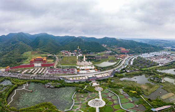 灵山全景