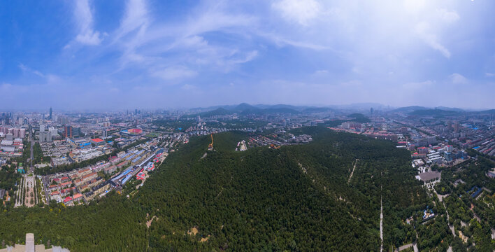 山东济南英雄山航拍全景