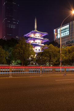 无锡柴胡塔夜景