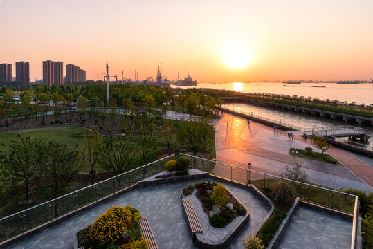 江苏江阴外滩黄田港公园日落风景