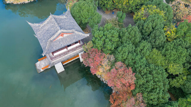 绍兴快阁公园航拍俯视水榭全景