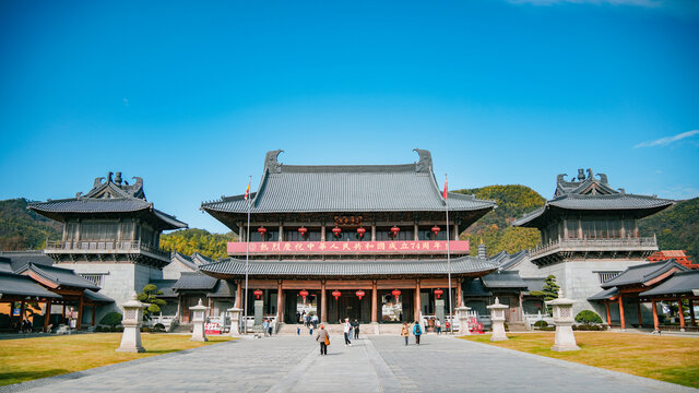 奉化雪窦寺新大殿