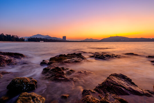 海湾日出