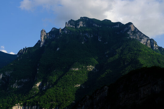 湖北宜昌长阳清江画廊自然风光