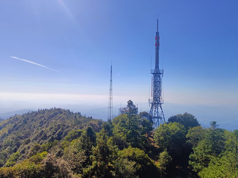 天马寨信号接受塔