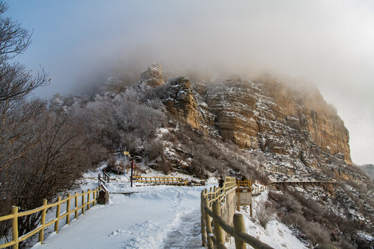 白石山雪景