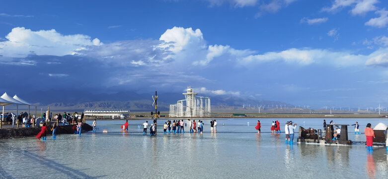 茶卡盐湖风景