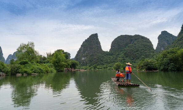 广西阳朔遇龙河自然风光