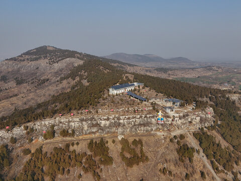 山东峄城白山地母山