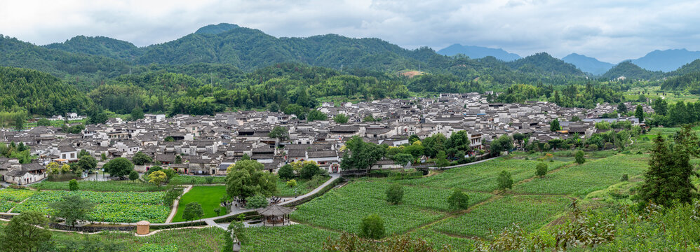 西递古村全景