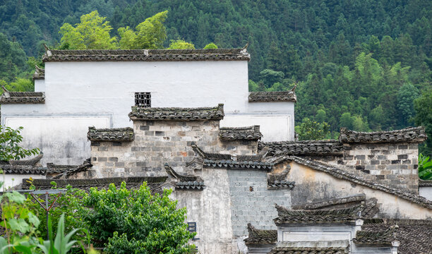 西递古村落马头墙建筑