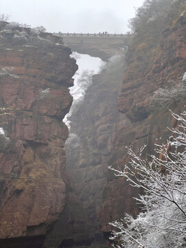 红石峡雪景