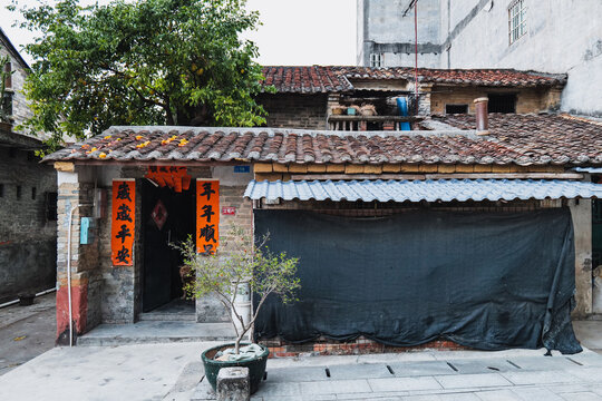 东莞市东坑镇丁屋村彭屋村