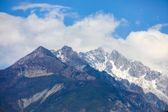 玉龙雪山