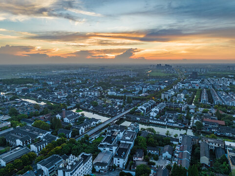 乌镇城市大景日出