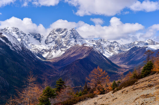 白马雪山