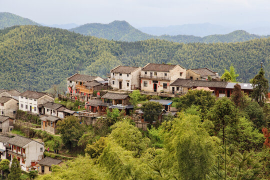 高山村落木梨硔