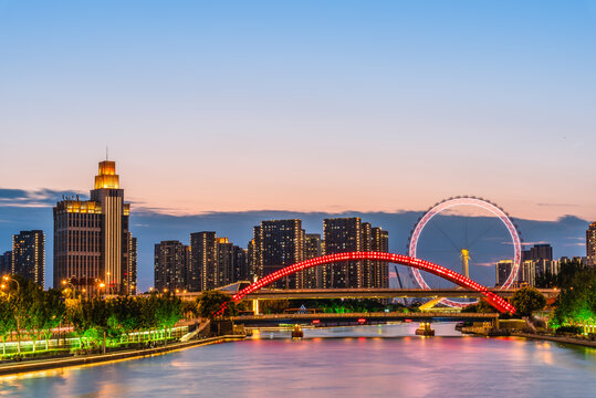 中国天津海河天津眼城市建筑夜景