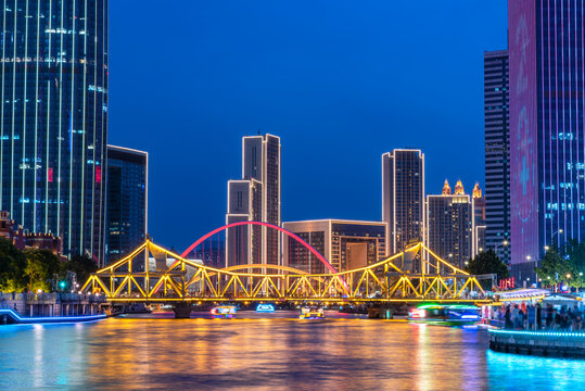 中国天津津湾广场夜景