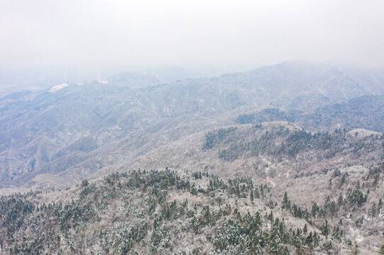 雪景大别山