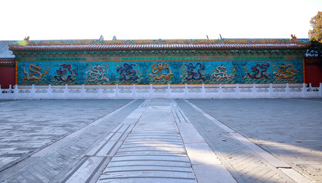 北京故宫博物馆珍宝馆九龙壁全景