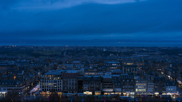 爱丁堡冬季城市夜景